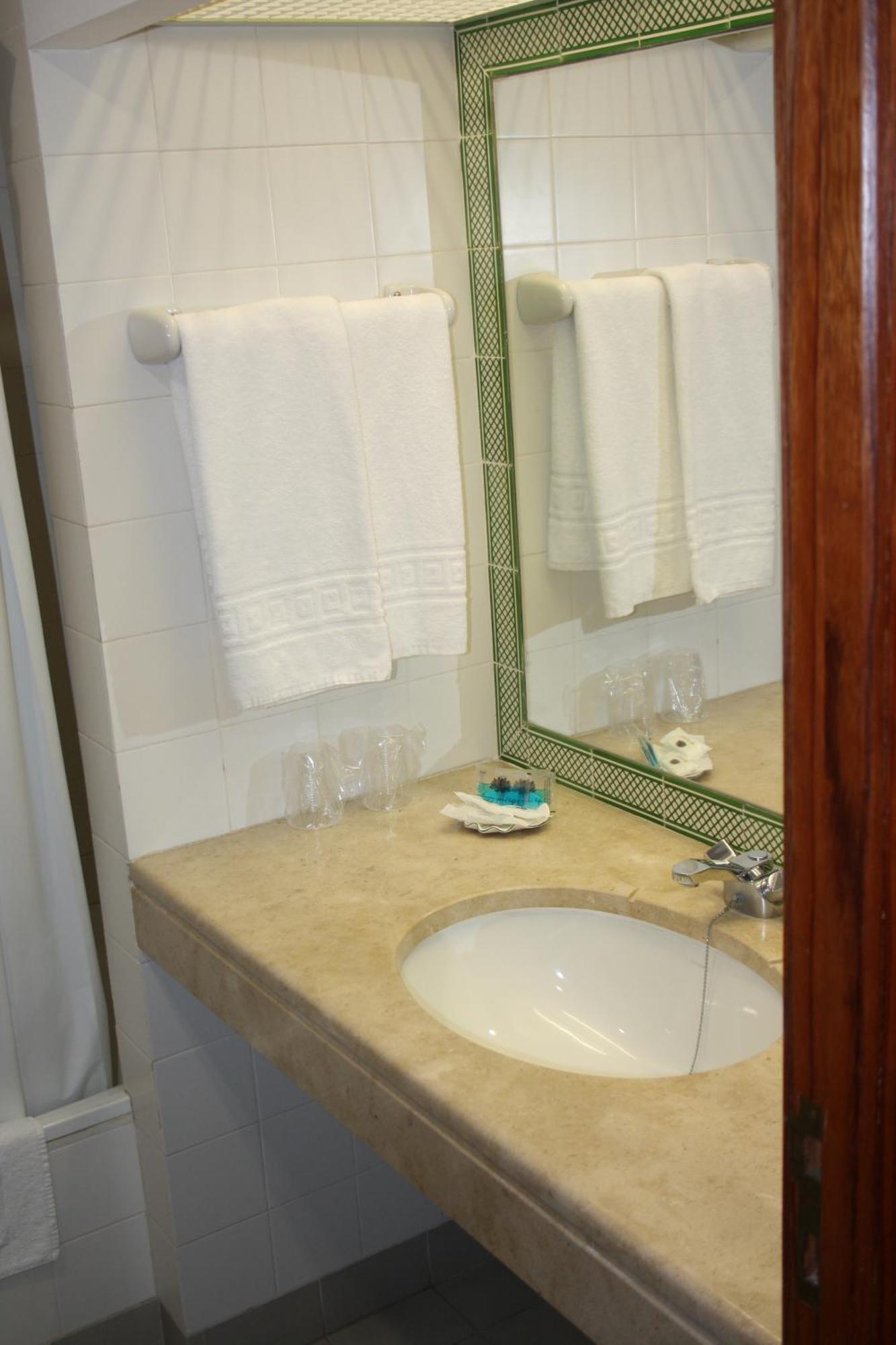 Flag Hotel Santarem Pernes Ngoại thất bức ảnh
